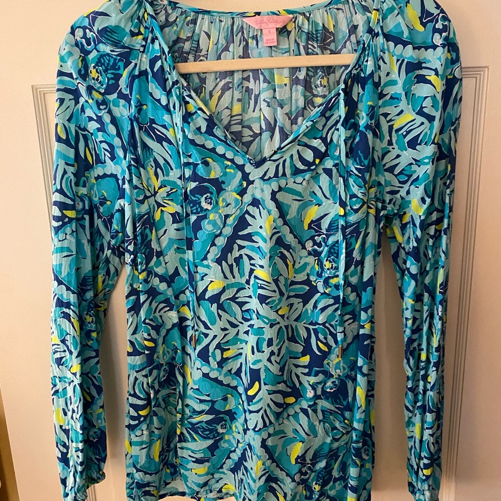 Lilly Pulitzer size S long sleeve blouse/ tunic